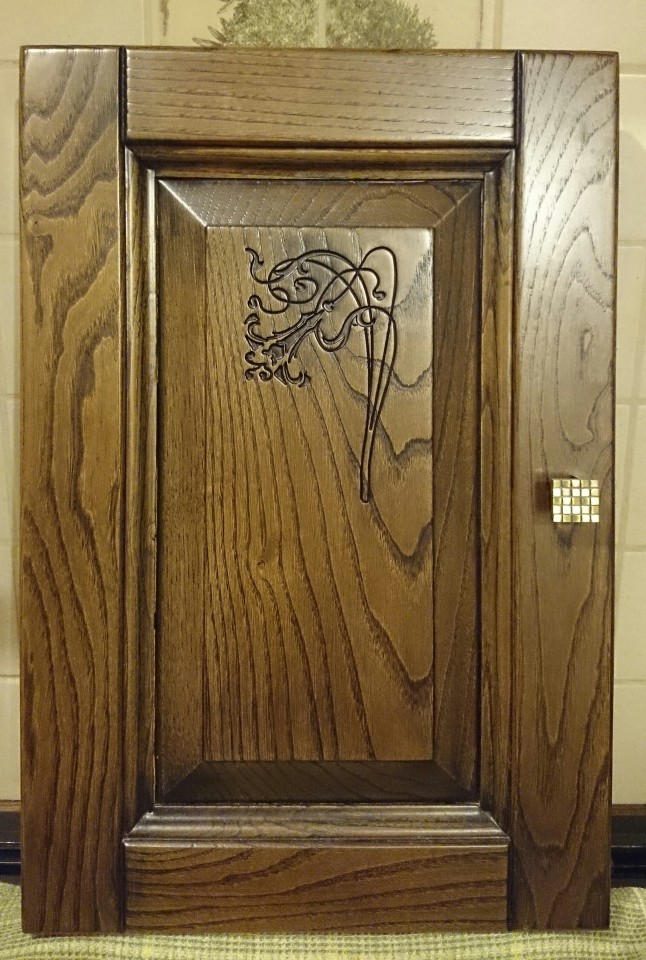 Изготовление лестниц и каминов из натурального дерева