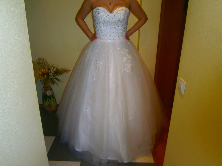 Новое свадебное платье