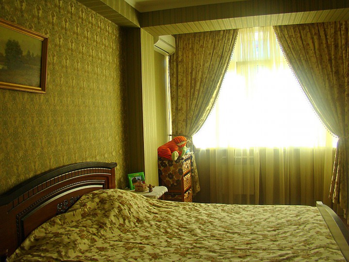 Продаю 2-комнатную квартиру с ремонтом, мебелью, Санаторная СОБС