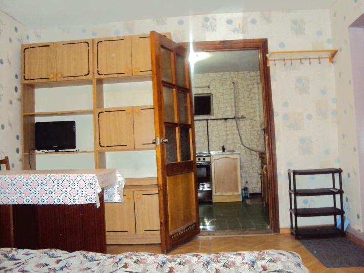 Сдается комната с удобствами в частном доме (длительно)