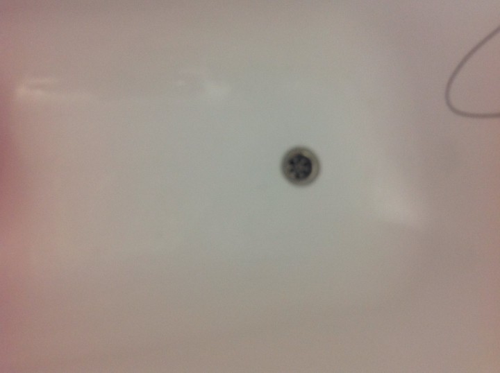 Продам ванну чугунную