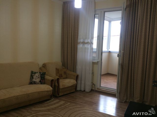 Продам 3 комнатную квартиру на Юных Ленинцев в ЖК Пионер