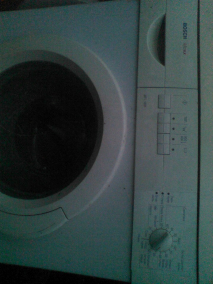 отдам 3 стиральные машины в нерабочем состоянии за ремонт одной
