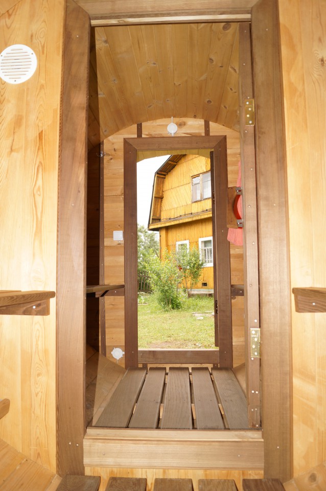 Баня бочка из термодревесины