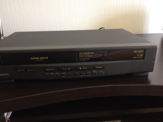 Продам видеомагитофон