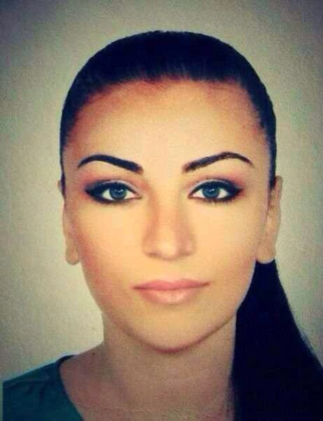 Эстрадно-джазовая вокалистка, ведущая