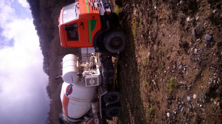 Продаем КАМАЗ бетомеситель