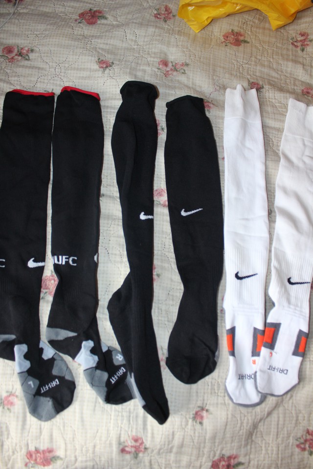 Продаются новые гетры nike размер 39-42