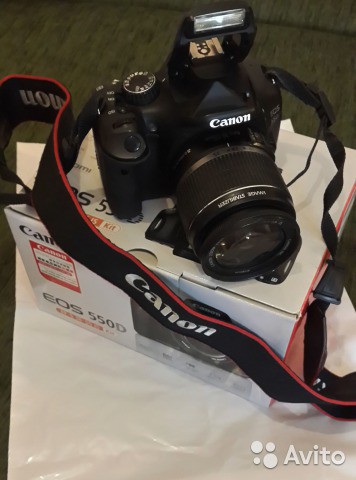 Продам Canon EOS 550D в отличном состоянии