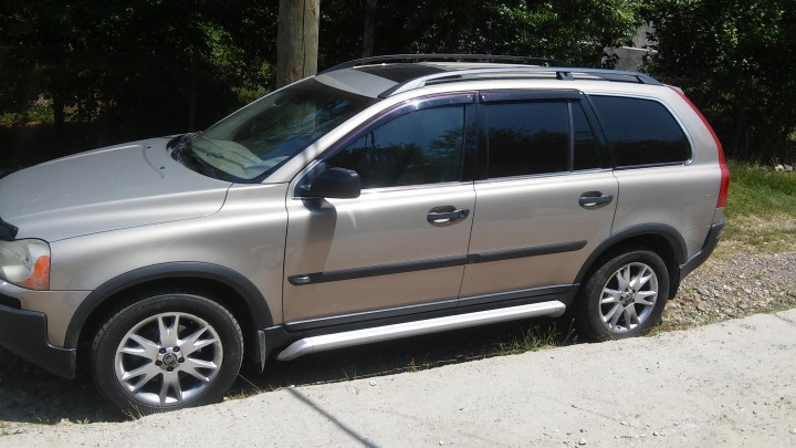 продам volvo xc90 