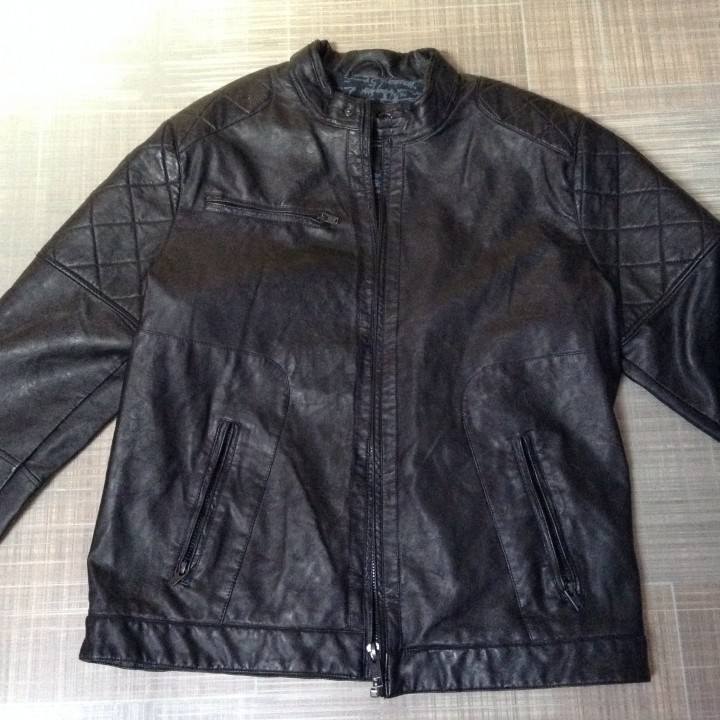 Продам  куртку