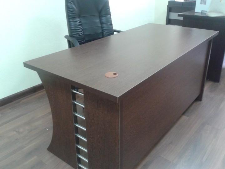 стол офисный