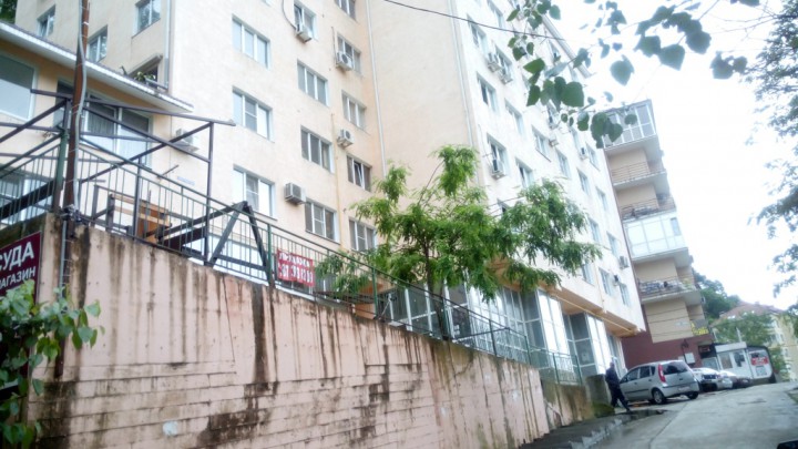 Площадь под коммерцию