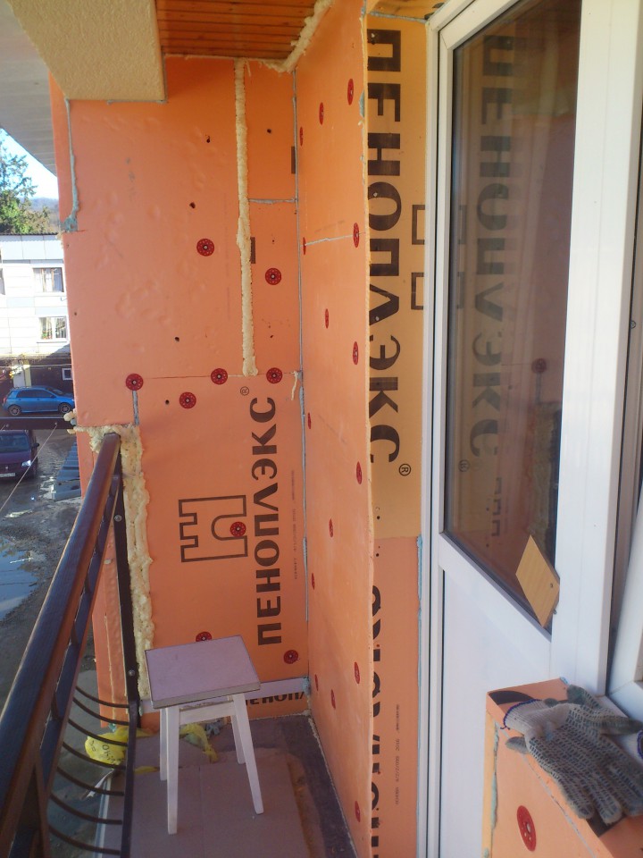 Продается жилой гараж. Таунхаус.