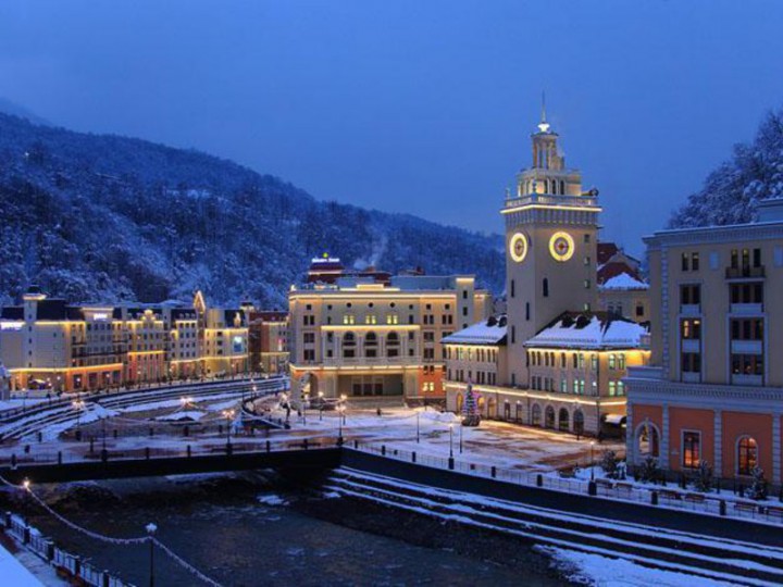 Требуются пекарь-кондитер, повар-универсал и кухонные рабочие в