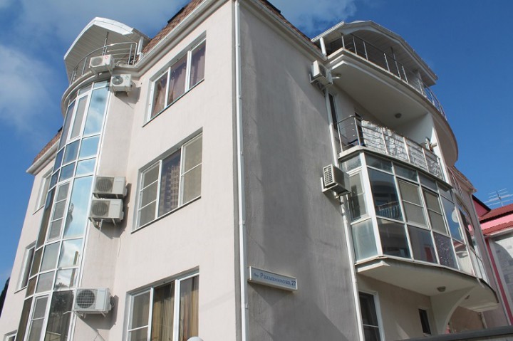 Продам уютную квартиру в Сочи