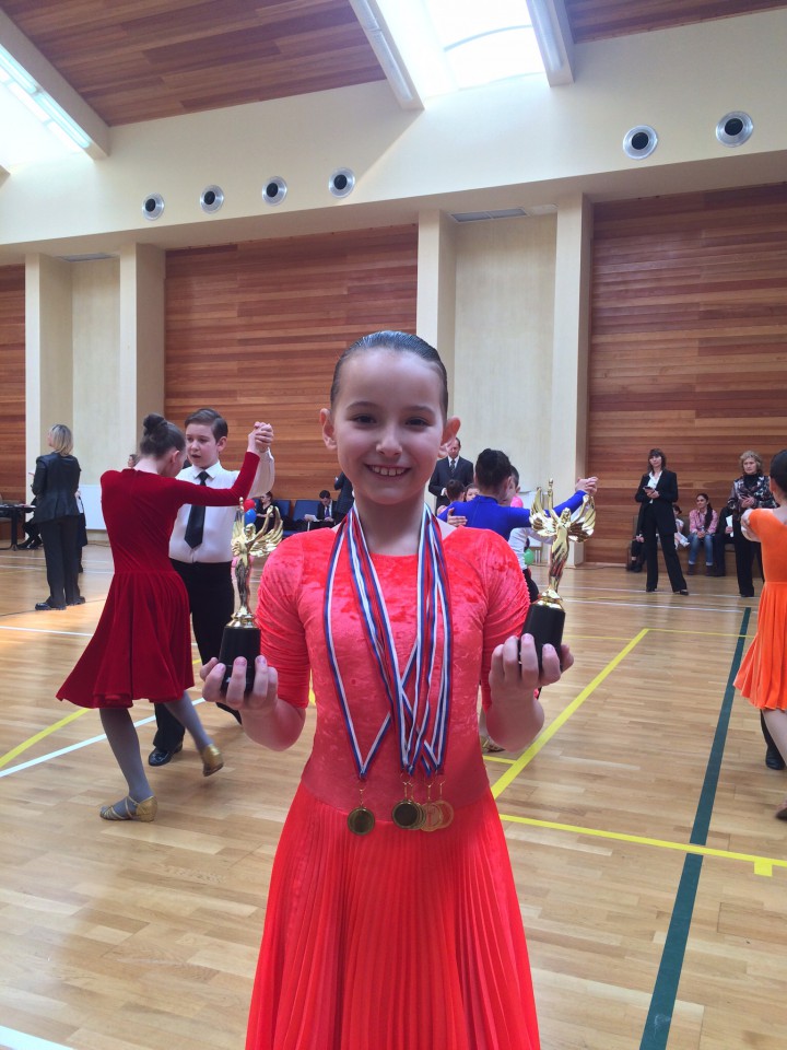 Нужен партнер по бальным танцам