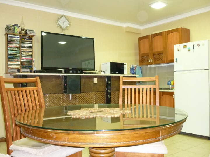 Продаю дом или меняю на квартиру в Сочи, Краснодаре с доплатой 