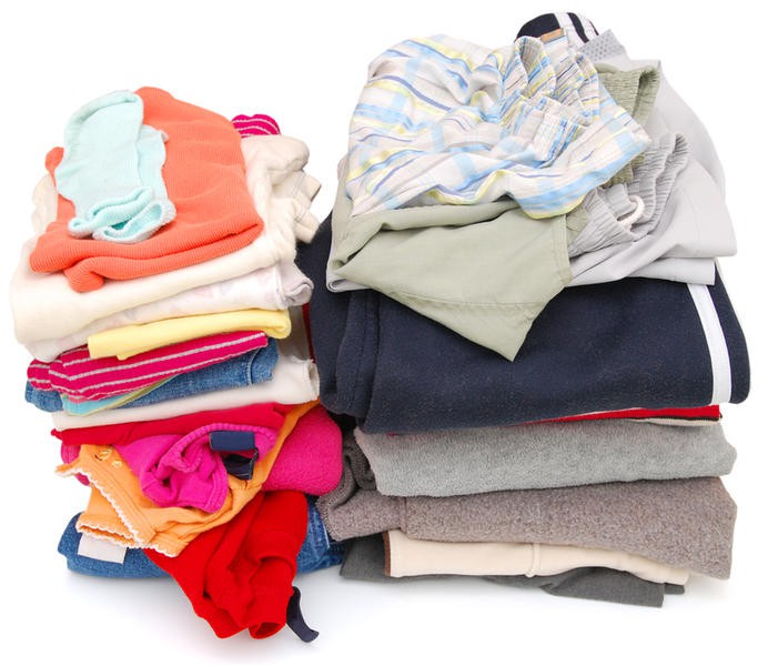 устаревшая одежда в хорошем состоянии