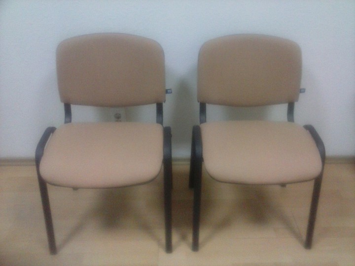 Продам офисный стол, тумбу, стулья