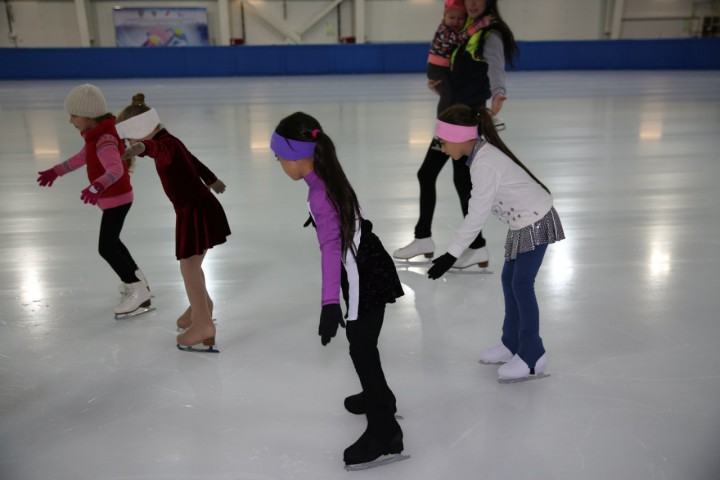 Объявляется набор в клуб фигурного катания "Престиж" 