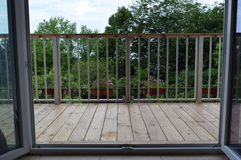 Уникальная квартира с терассой, видом на море и садом