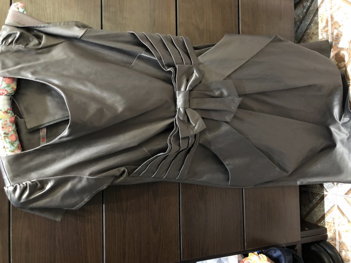 Продаю платье 