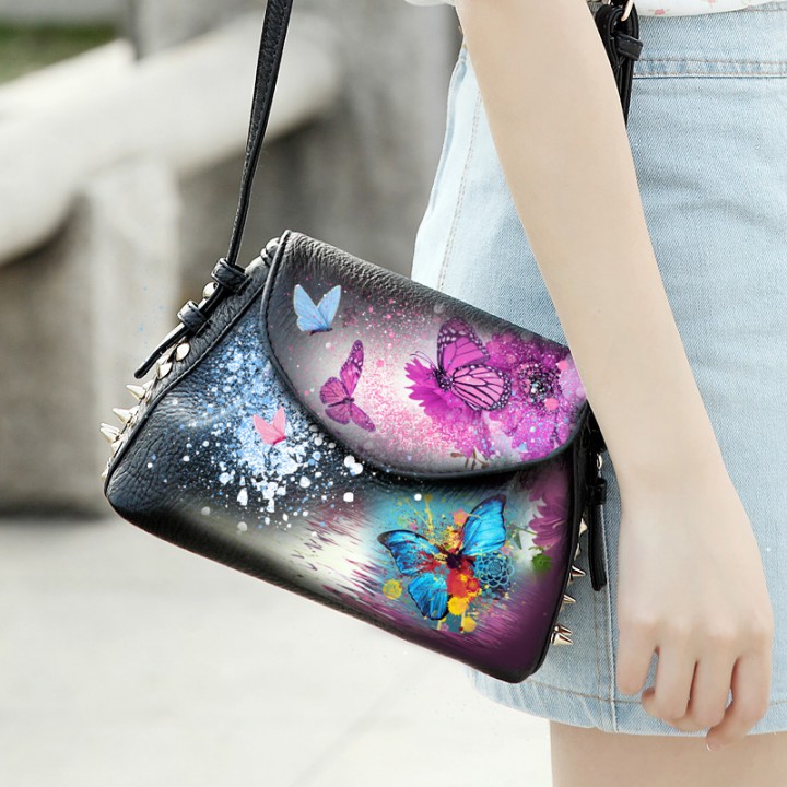 Яркие картины на сумках