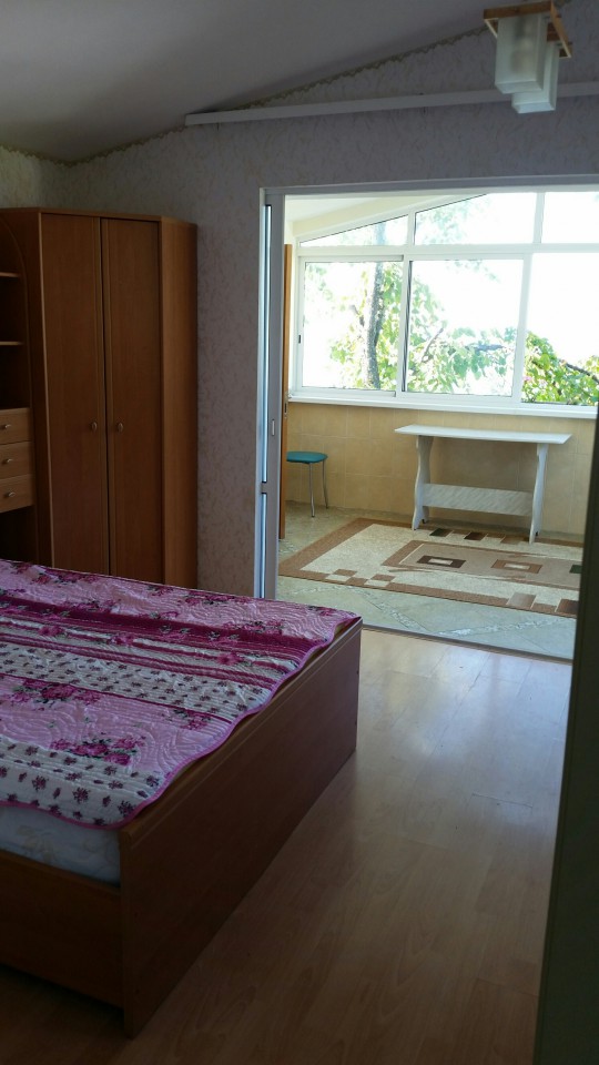 Сдам этаж (50 м. Кв.) в частном доме. Кудепста (Сухумское шс) хо