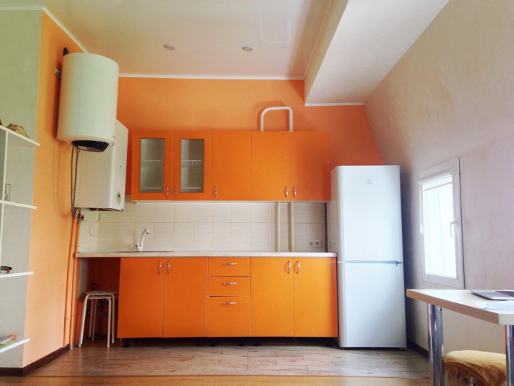 Продам сутдию на Виноградной, Мамайка, срочно, собственник, можн