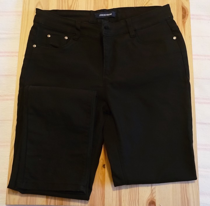 брюки стрейч черные