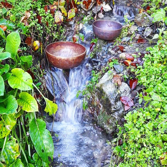 Тибетский массаж поющими чашами