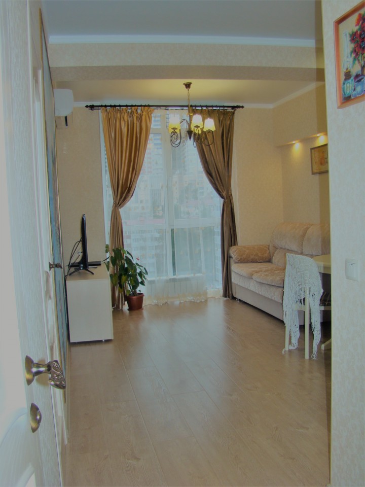 Продаю шикарную квартиру на Мамайке