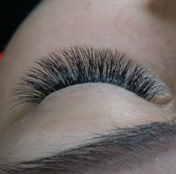 Наращивание ресниц