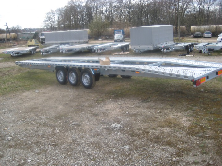 Польский прицеп для перевозки 2х авто 866*210-3,5т.