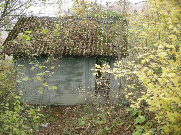 Продаю участок 8 соток на пер.Вишневом (собственник)