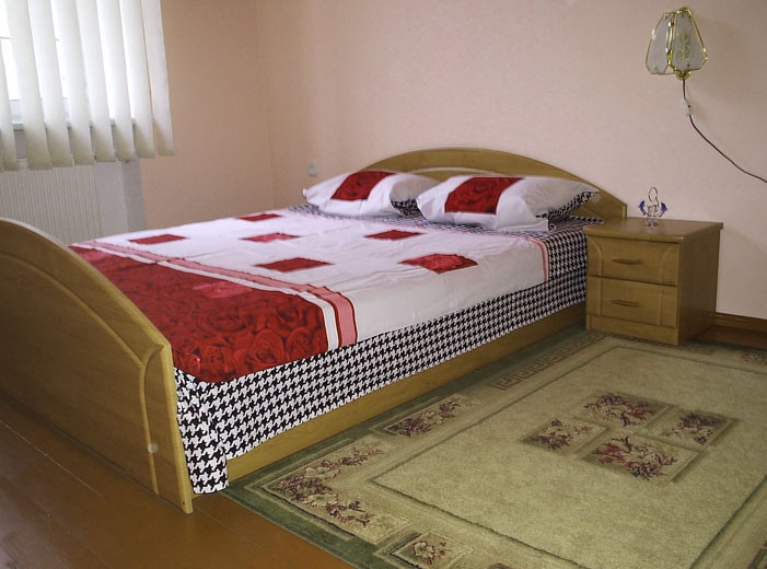 Сдаю двухкомнатную квартиру в центре Сочи