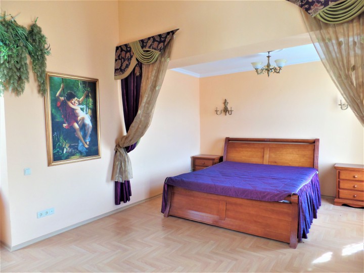 В продаже квартира - двухуровневый пентхаус в Сочи