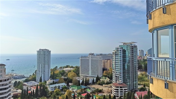 Продается просторная квартира - двухуровневый пентхаус с открыто