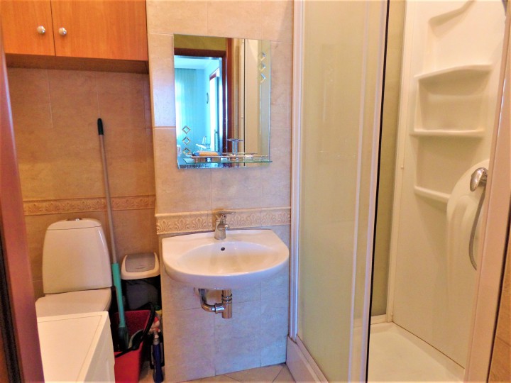 Продается 4-х комнатная квартира в элитном доме в центре Сочи, у