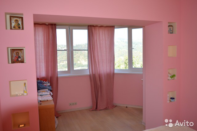 Продам 3 комнатную квартиру в Панинском доме на Макаренко