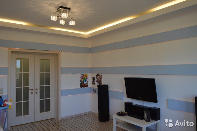 Продам 3 комнатную квартиру в Панинском доме на Макаренко