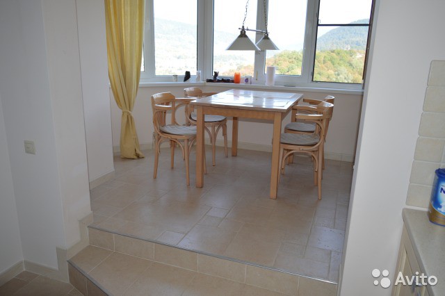 Продам 3 комнатную квартиру в Панинском доме на Макаренко