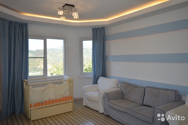 Продам 3 комнатную квартиру в Панинском доме на Макаренко