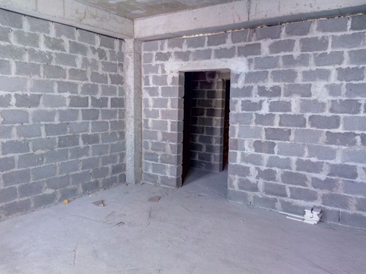 Продам 2-ух уровневую квартиру в центре Адлера
