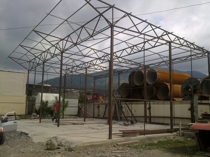 Изготовление и монтаж сборных металлоконструкций,сантехнические 