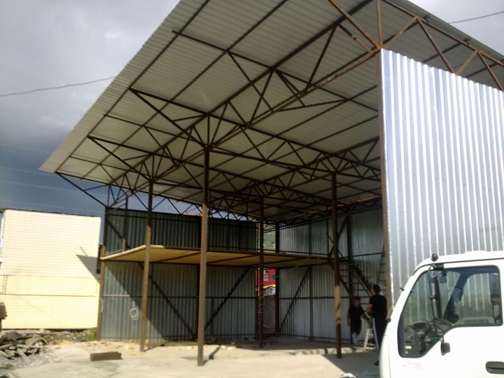 Изготовление и монтаж сборных металлоконструкций,сантехнические 