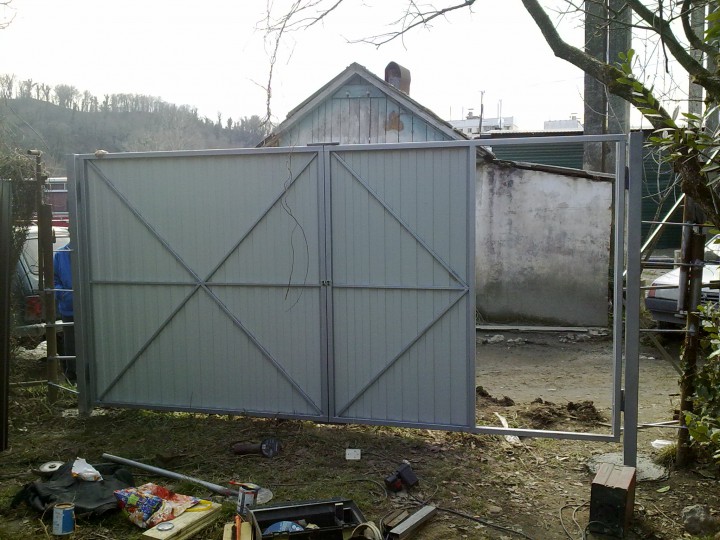 Ограждения,заборы,изгороди металлические,по приемлемым ценам, с 