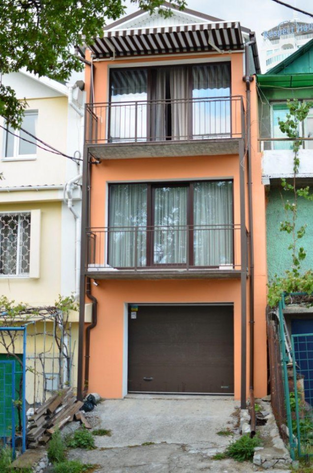 Сниму жилой гараж 