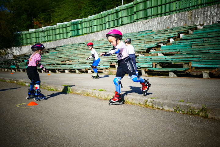Набор детей в группы по обучению катанию на роликах!